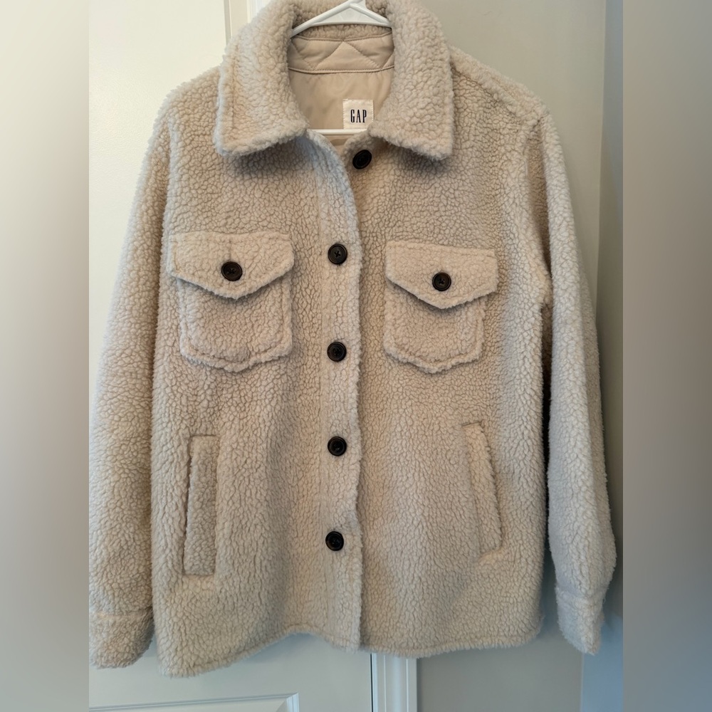 GAP Women's Cream Sherpa Teddy Jacket